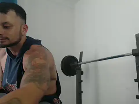 Snapshot of JacobJamess chatting on 02.25.25 JacobJamess online show from 02.25.25