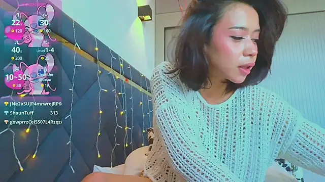 Snapshot of Mia_Tin chatting on 01.27.25 Mia Tin online show from 01.27.25