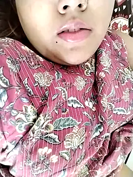 Alisha  Arora online show from 02.16.25