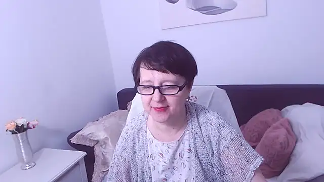 ChristaRose online show from 01.15.25