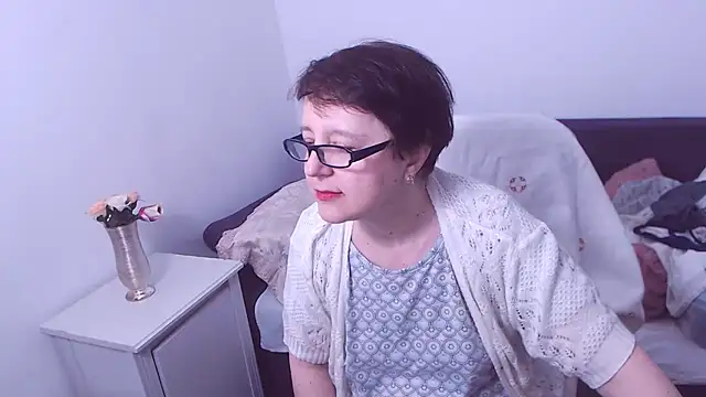 ChristaRose online show from 01.31.25