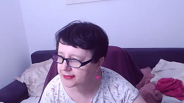 ChristaRose online show from 10.20.25