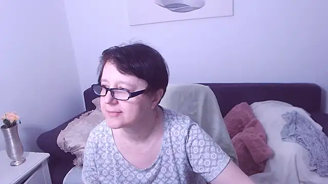 ChristaRose online show from 04.24.26