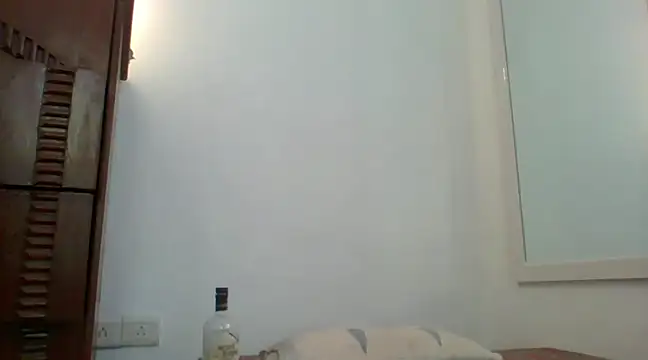 Snapshot of Slavebottombdsm09 chatting on 02.13.25 Slavebottombdsm09 online show from 02.13.25