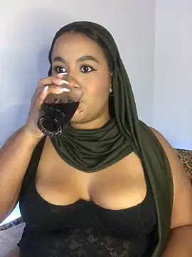 Snapshot of Maryam_yamal chatting on 02.20.26 Maryam yamal online show from 02.20.26