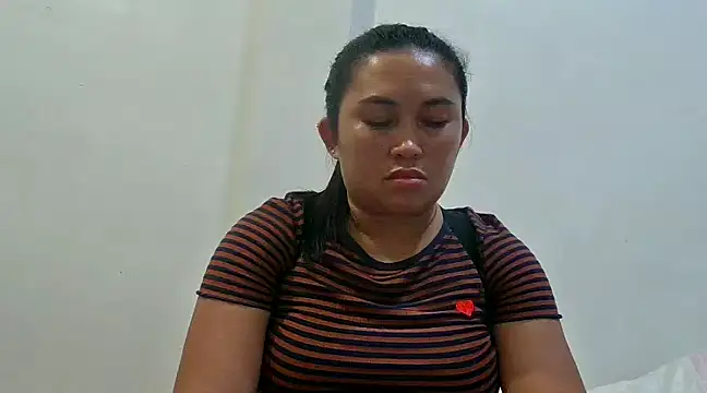 Snapshot of LalaiAsian chatting on 12.01.24 LalaiAsian online show from 12.01.24