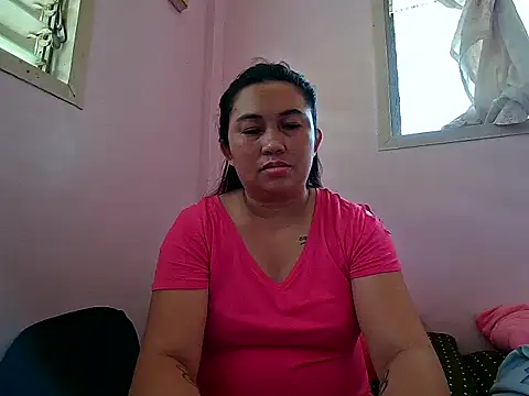 Snapshot of LalaiAsian chatting on 10.02.25 LalaiAsian online show from 10.02.25