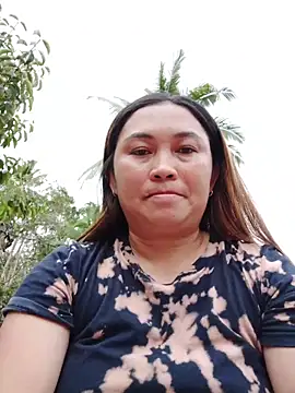 Snapshot of LalaiAsian chatting on 12.02.25 LalaiAsian online show from 12.02.25