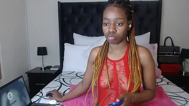 Sexynaughty Gal online show from 01.11.25