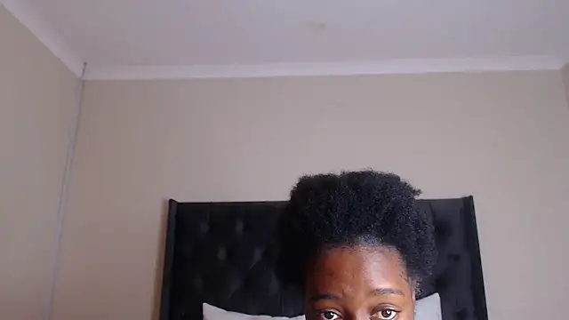 Sexynaughty Gal online show from 03.23.25