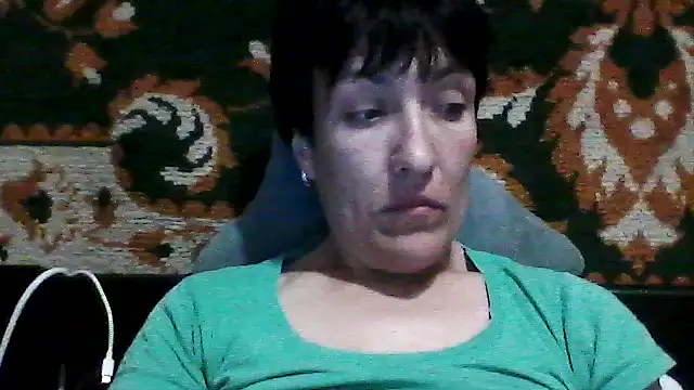 SunnyAmorre online show from 05.17.26
