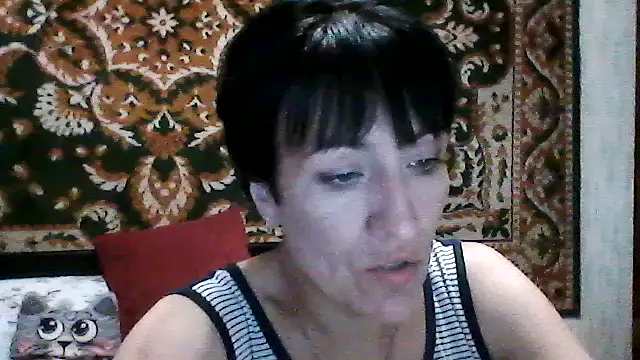 SunnyAmorre online show from 06.04.26