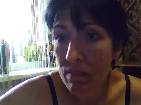 Snapshot of SunnyAmorre chatting on 06.23.26 SunnyAmorre online show from 06.23.26