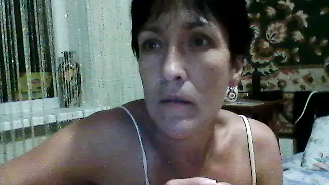 Snapshot of SunnyAmorre chatting on 07.06.26 SunnyAmorre online show from 07.06.26