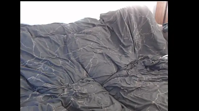 Snapshot of whiskyjane69 chatting on 09.22.25 whiskyjane69 online show from 09.22.25