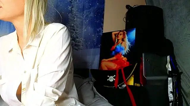 KittyMia online show from 02.04.26