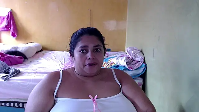 yulieth bbw online show from 05.17.26