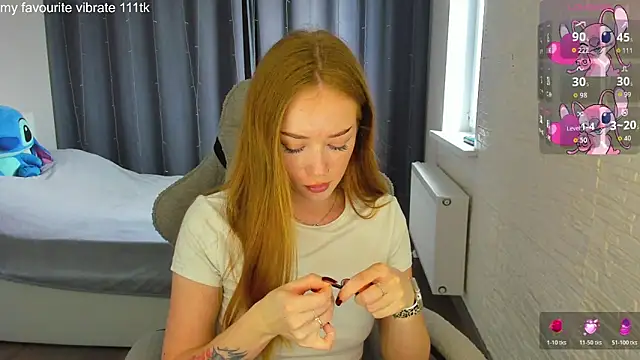 Hot Mia  online show from 06.03.26