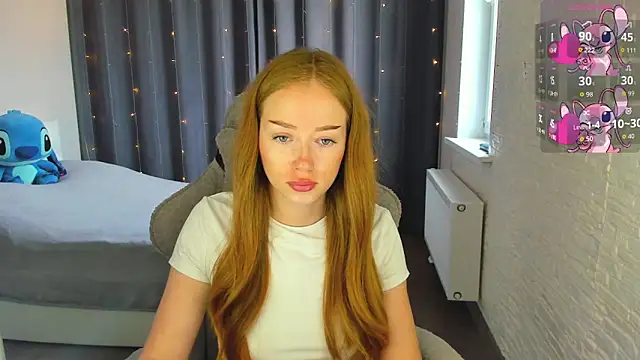 Hot Mia  online show from 06.14.26