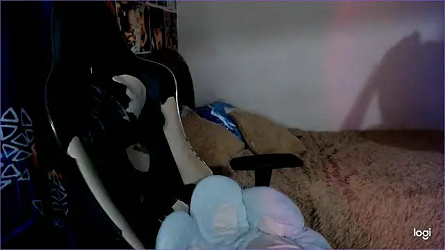 Snapshot of JINX_26 chatting on 01.06.25 JINX 26 online show from 01.06.25