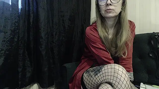 alexandra zaryanova online show from 10.25.25