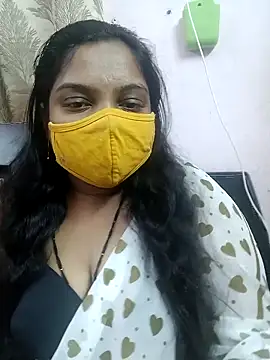 Snapshot of lovely-latha chatting on 03.15.25 lovely-latha online show from 03.15.25