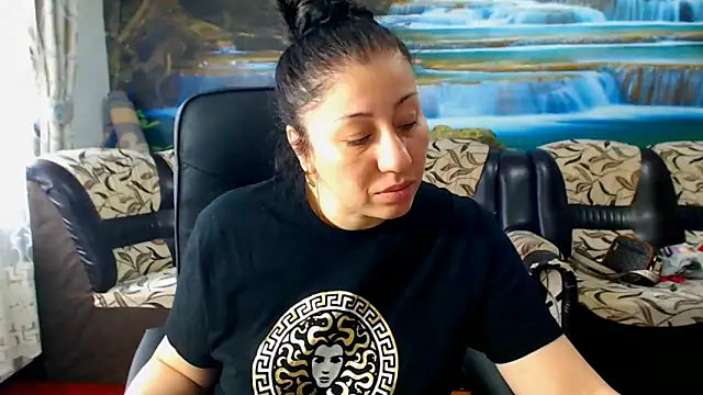 MoistMady online show from 03.03.25