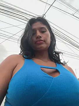 Snapshot of sexi_noemi chatting on 02.08.25 sexi noemi online show from 02.08.25