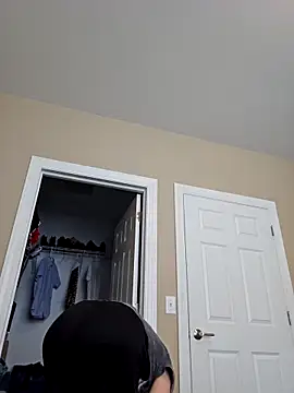 AmethystFoxx online show from 09.08.25