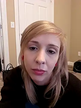 AmethystFoxx online show from 02.19.26