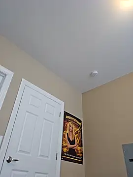 Snapshot of AmethystFoxx chatting on 04.16.26 AmethystFoxx online show from 04.16.26