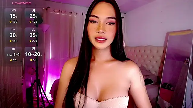 Snapshot of malkina69 chatting on 11.21.25 malkina69 online show from 11.21.25