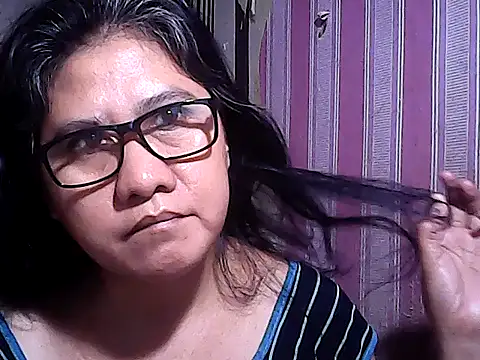 sweetsosie18 online show from 11.21.25