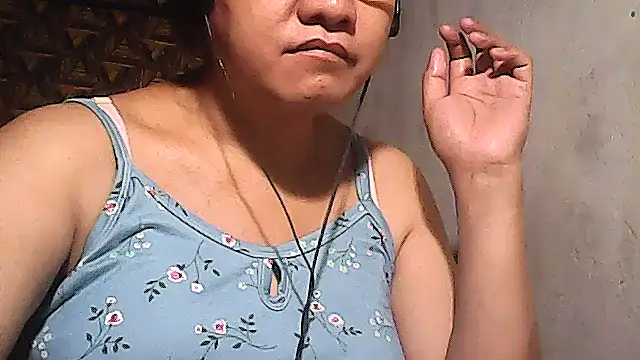 sweetsosie18 online show from 02.08.26