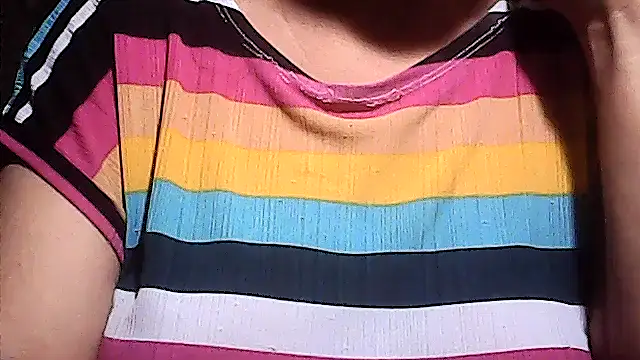sweetsosie18 online show from 04.28.26