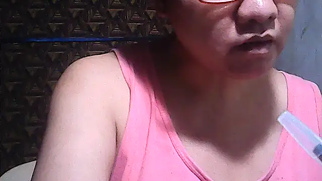 sweetsosie18 online show from 04.30.26
