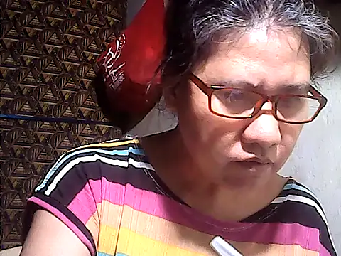 sweetsosie18 online show from 05.17.26