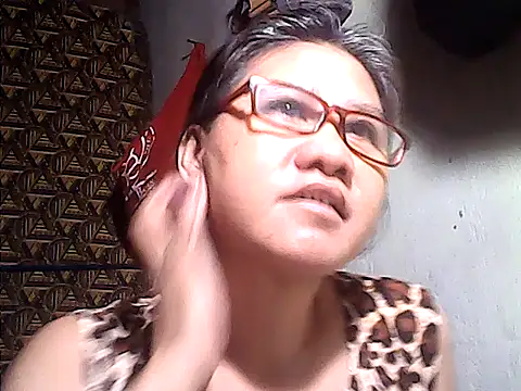 sweetsosie18 online show from 05.17.26