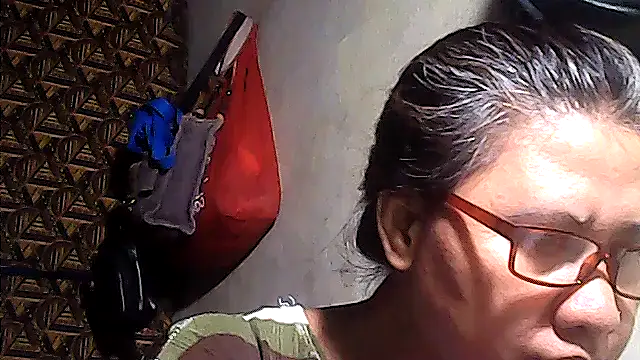sweetsosie18 online show from 05.28.26