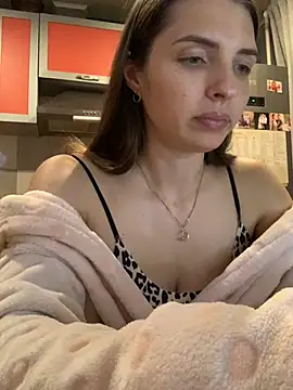 SeducingYoghourt online show from 12.10.24