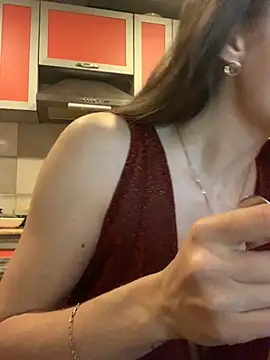 SeducingYoghourt online show from 12.24.24