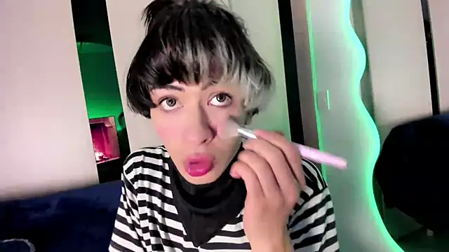 Snapshot of Sweet_Jack1 chatting on 10.23.25 Sweet Jack1 online show from 10.23.25