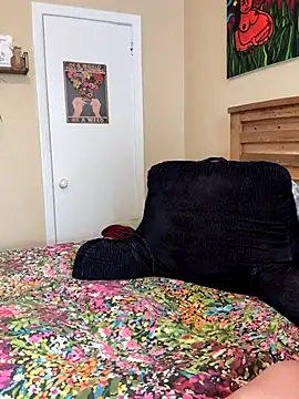 PotOfGreer online show from 03.04.25