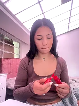 Snapshot of MadisonCambel chatting on 11.04.25 MadisonCambel online show from 11.04.25