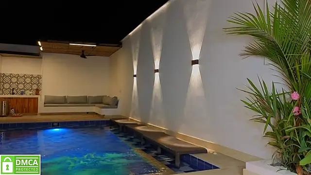 Snapshot of ROSE__15 chatting on 09.29.25 ROSE 15 online show from 09.29.25