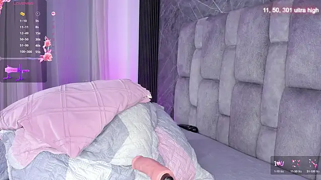 emily fox1 online show from 12.03.25