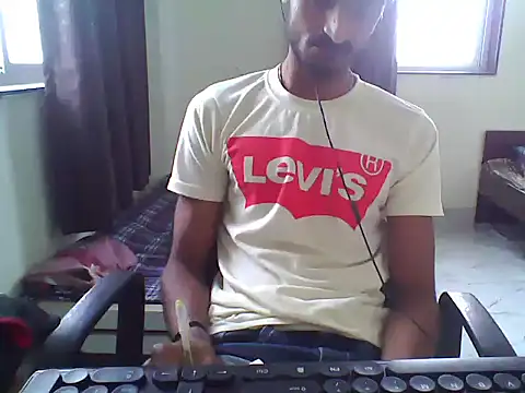 Snapshot of sour_rabh chatting on 09.23.25 sour rabh online show from 09.23.25