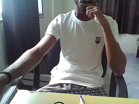 Snapshot of sour_rabh chatting on 10.16.25 sour rabh online show from 10.16.25