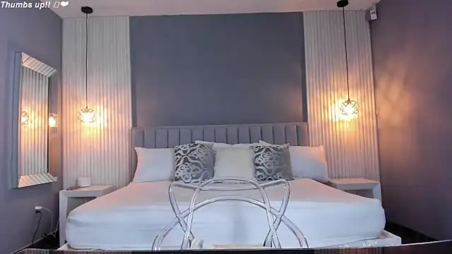 ValeryNova online show from 03.13.25