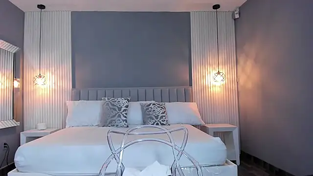 ValeryNova online show from 03.20.25